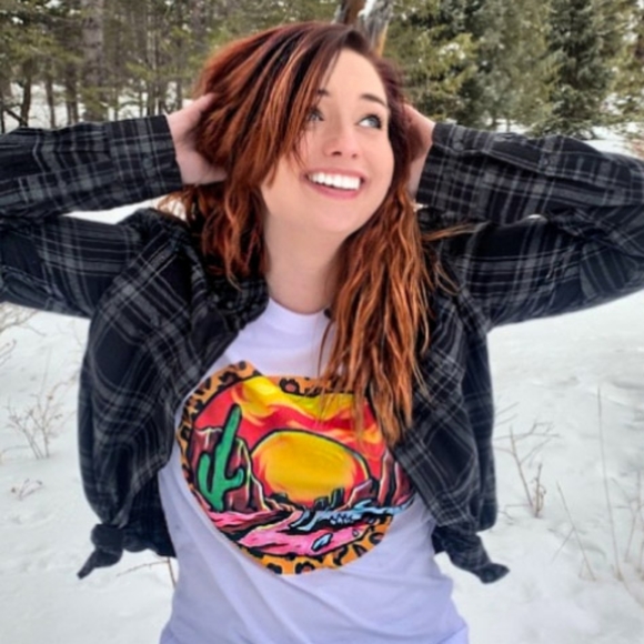 Meet the Posher - Picture 5 of 16